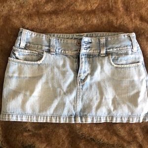 American eagle Jean skirt